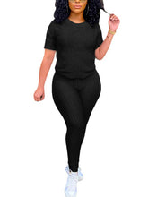 Zweiteilige Trainingsanzug-Outfits mit kurzärmeligem Oberteil und Leggings